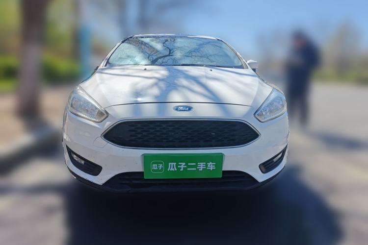 Used Ford Focus 2018 Hatchback Classic 1.6L Automatic Trendy SmartDrive Edition
