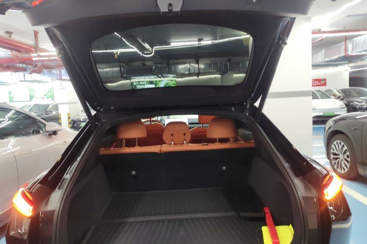 Used ONVO L60 2024 60 kWh Rear-Drive Version