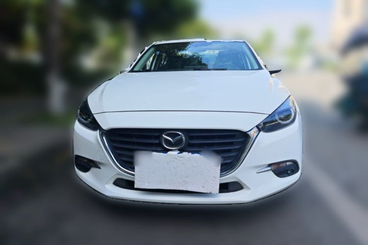Used Mazda 3 Axela 2017 Sedan 1.5L Automatic Luxury Model Emission Standard China V Front
