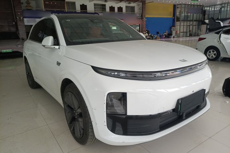 Used Li Auto L6 2024 Pro Model Front Right 45 Deg