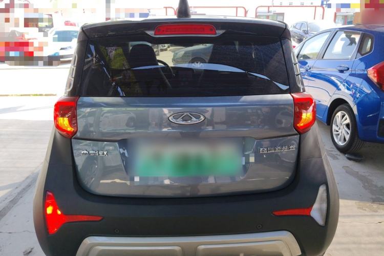 Used Chery QQ Little Ant 2022 Restyled Version Sweet Pink Edition Half-Sugar Version 28.8 kWh 30 kW 301 km Rear