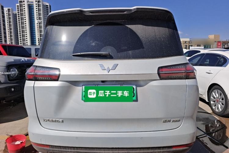 Used Wuling Starlight 730 2025 Model Pure Electric 500km Luxury Edition