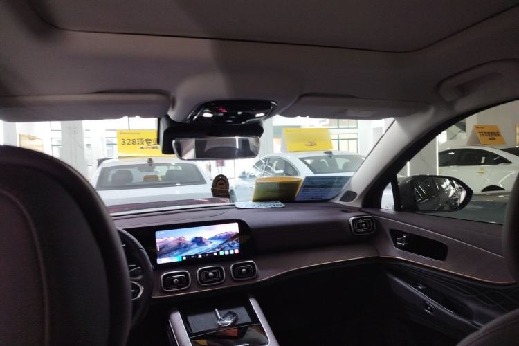 Used Chery Tiggo 9 C-DM 2025 1.5T 106KM Ultra-Comfort Edition 5 Seats Lithium-NMC
