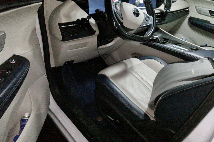 Used Dongfeng Aeolus Huge 2022 Mach Power 1.5T DareDrive Edition · Smart