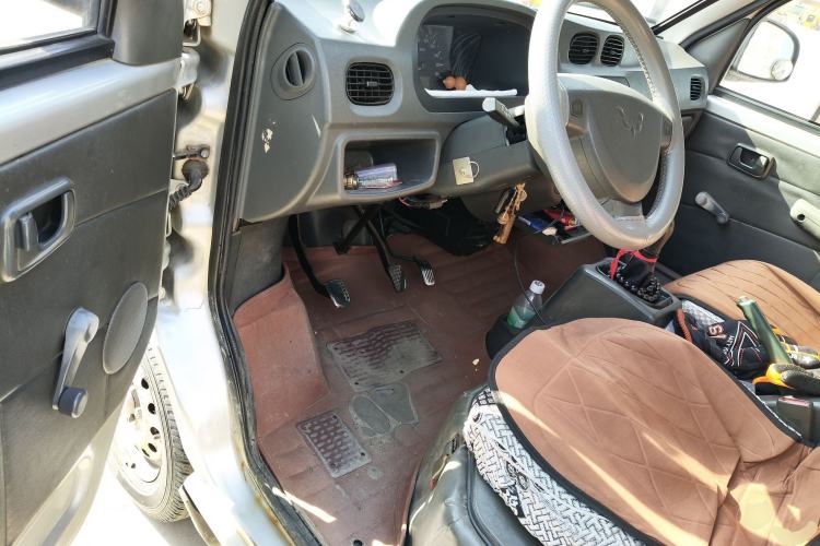 Used Wuling Zhiguang 2010 1.0L New Version Practical Edition with Short Body