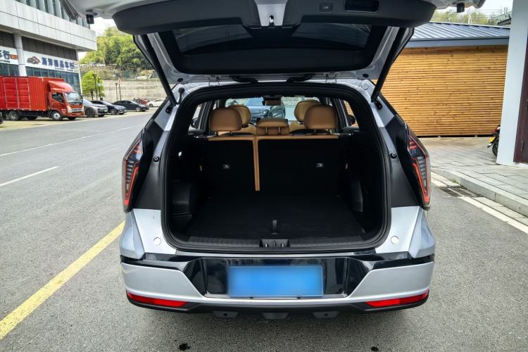 Used Geely Auto FX11 2025 4th Generation 1.5TD DCT Jinxiu
