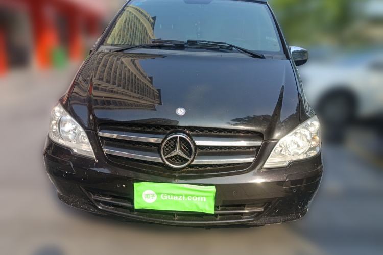 Used Mercedes-Benz Vito 2013 3.0L Elite Edition Front