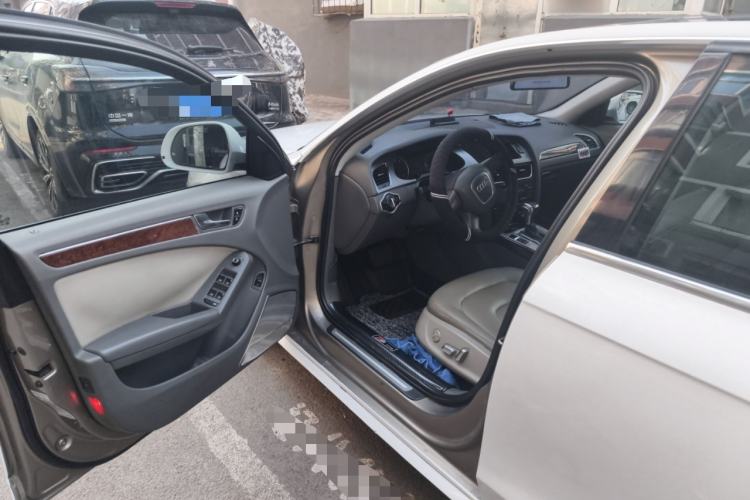 Used Audi A4L 2011 2.0 TFSI Standard Model
