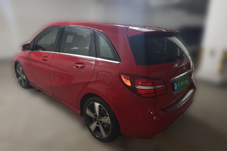 Used Mercedes-Benz B-Class 2018 B 200 Fashion Model