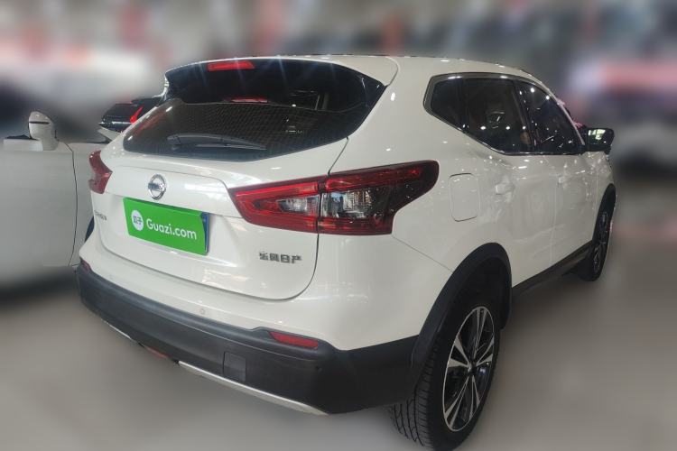 Used Nissan Qashqai 2021 2.0L CVT Luxury Edition Rear Right 45 Deg