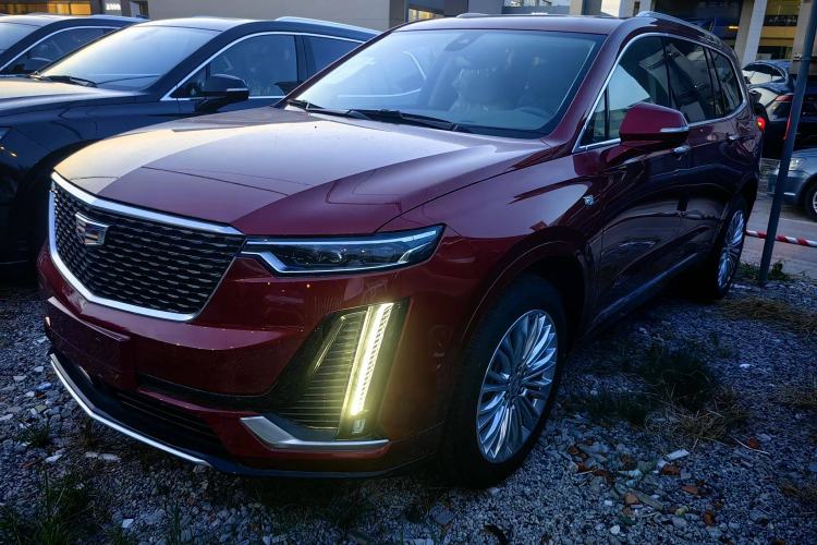 Used Cadillac XT6 2025 2.0T Six-Seater Four-Wheel-Drive Luxury Executive Classic Edition