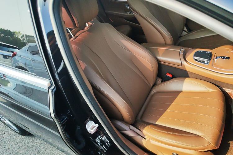 Used Mercedes-Benz E-Class 2023 E 300 L Luxury Model
