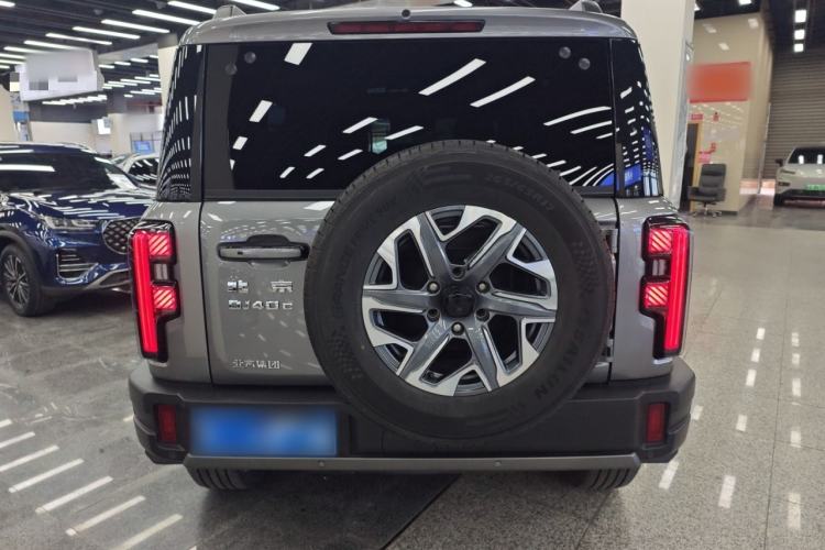 Used BAIC Off-Road BJ40 2024 2.0T All-New Urban Hunter Edition Chivalrous Style Rear