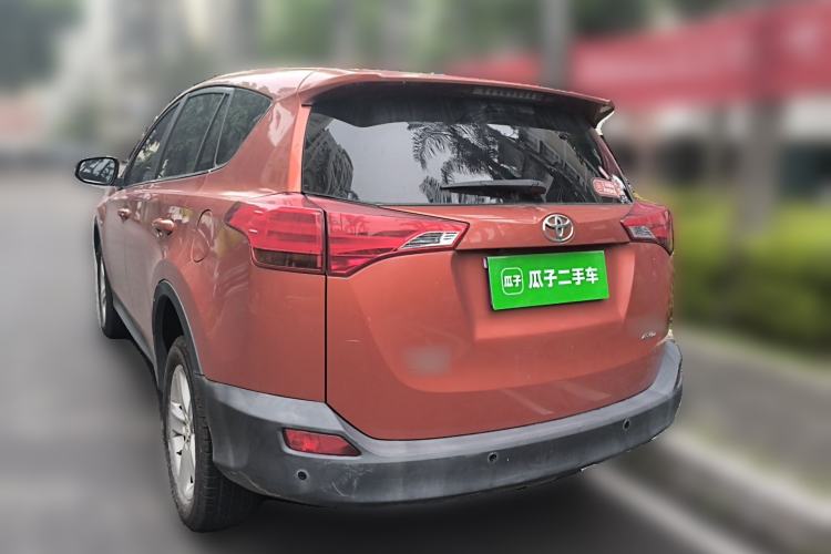 Used Toyota RAV4 2013 2.0L CVT Four-Wheel Drive Fashion Edition