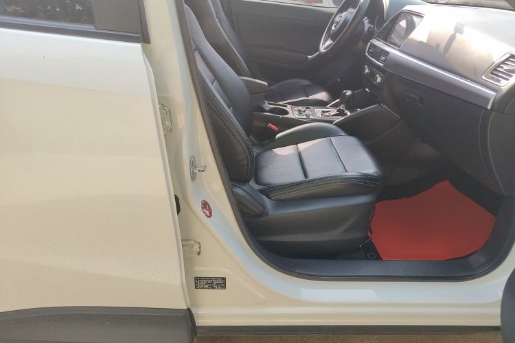 Used Mazda CX-5 2015 2.0L Automatic 2WD Comfort Edition
