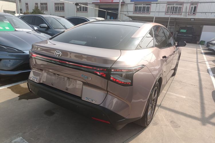 Used Toyota bZ3 2023 616 km Long-Range Premium
