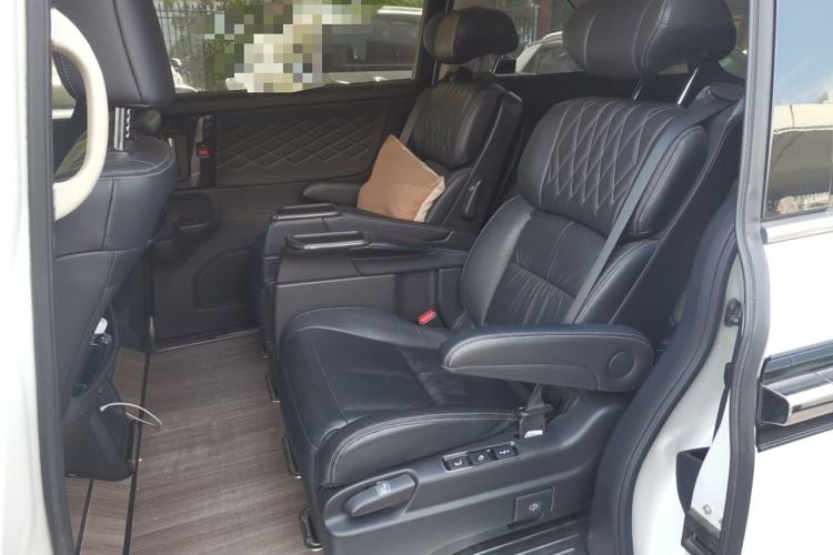 Used Honda Elysion 2019 2.0L Hybrid Luxury Edition
