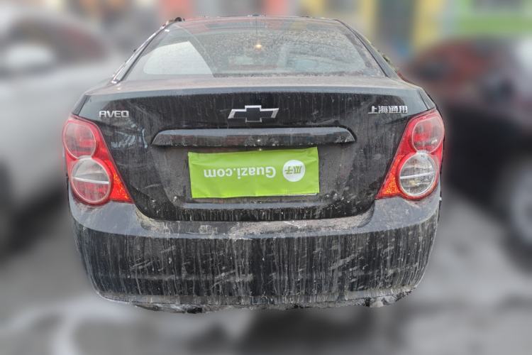 Used Chevrolet Aveo Sonic 2011 Sedan 1.4L Manual Transmission SE