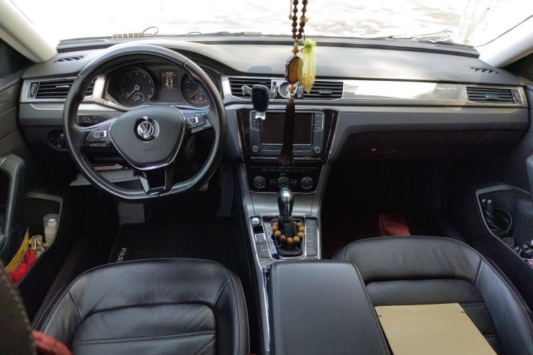 Used Volkswagen Passat 2017 330TSI DSG Luxury Edition