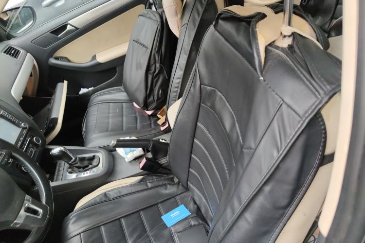 Used Volkswagen Sagitar 2012 1.4TSI Automatic Luxury Edition
