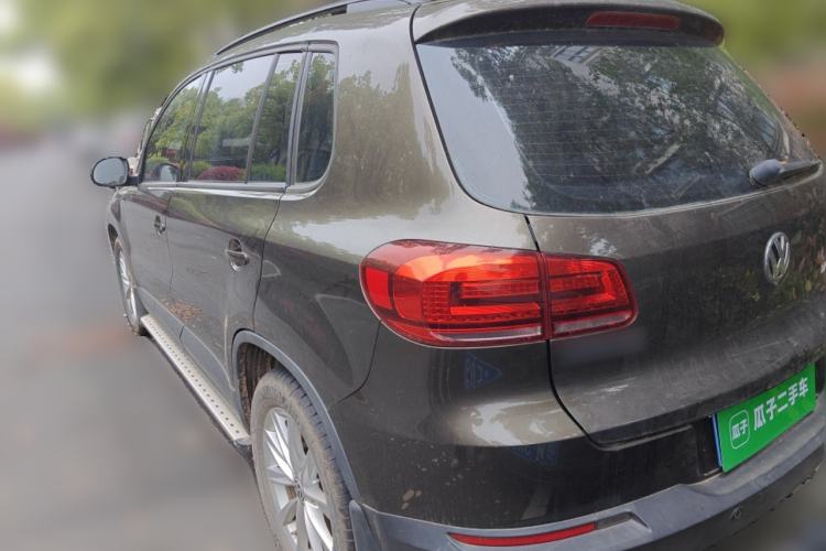 Used Volkswagen Tiguan 2015 1.8TSI Automatic All-Wheel Drive Comfort Edition Rear Left 45 Deg