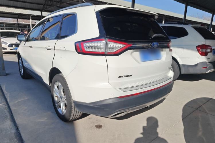 Used Ford Edge 2016 EcoBoost 245 Four-Wheel Drive Titanium Edition 7-Seater
