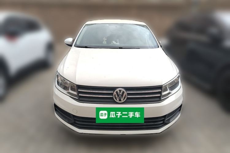 Used Volkswagen Santana 2015 Haval H6 1.6L Automatic Luxury Model Front