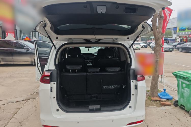 Used GAC Trumpchi M6 2023 PRO 270T DCT Luxury Edition
