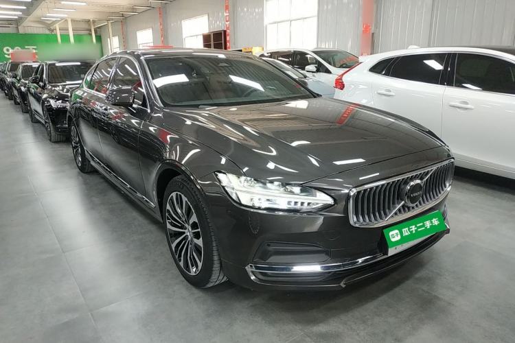 Used Volvo S90 2023 B5 Zhiyi Luxury Edition
