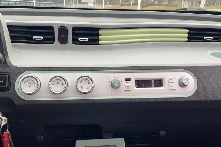 Used Wuling Hongguang MINIEV 2022 Macaron Fashion Edition Lithium-Nickel-Cobalt-Alpha-oxide