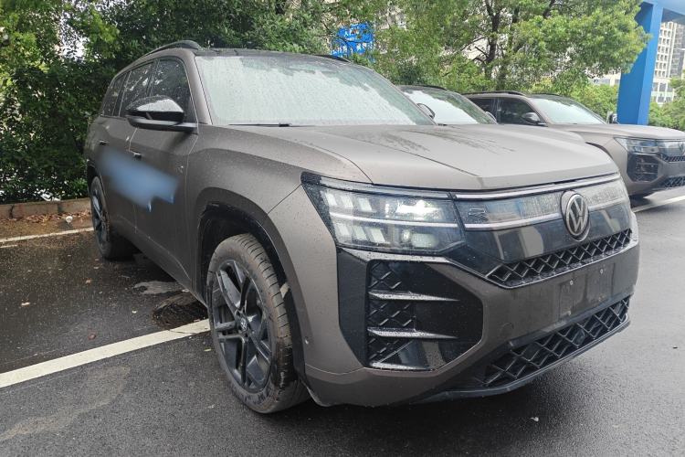 Used Volkswagen Teramont 2025 Tiguan Pro 450TSI Four-Wheel Drive Summit Edition
