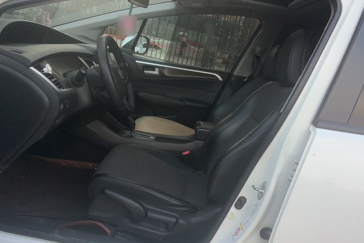 Used Honda Jade 2016 1.8L Automatic Comfort Elite Version 5 Seats