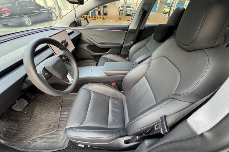 Used Tesla Model 3 2023 Rear-Wheel-Drive Version
