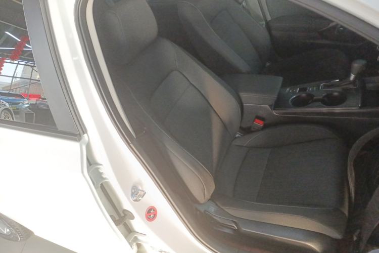 Used Honda Civic 2023 240TURBO CVT Dynamic · Center Stage Special Edition
