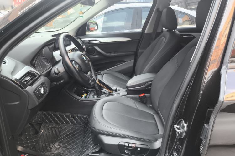 Used BMW X1 2016 sDrive18Li Premium Edition
