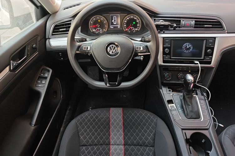 Used Volkswagen Lamando 2019 230TSI DSG Vision Edition China VI Standard