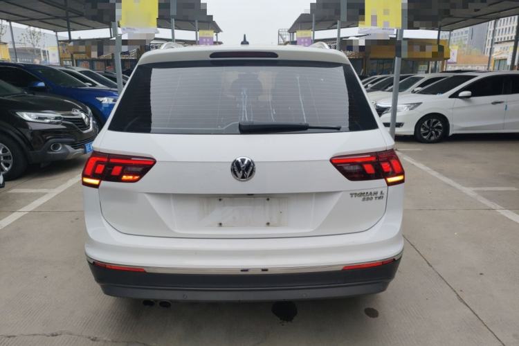 Used Volkswagen Tiguan L 2019 330TSI Automatic Two-Wheel Drive Smart Luxury Version China V Emission Standard
