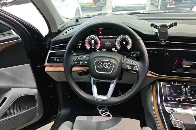 Used Audi Q7 2025 55 TFSI quattro S line Prestige Edition
