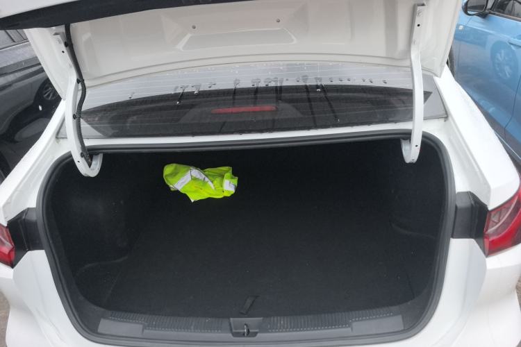 Used Roewe i5 2023 1.5L CVT Luxury Edition
