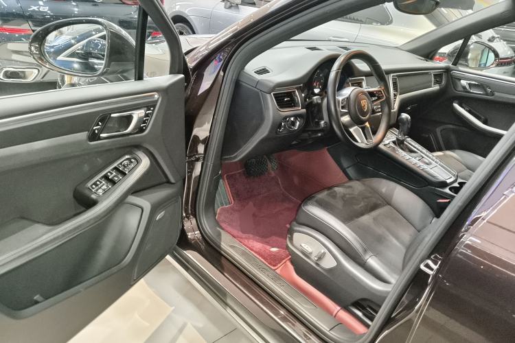 Used Porsche Macan 2017 Macan 2.0T
