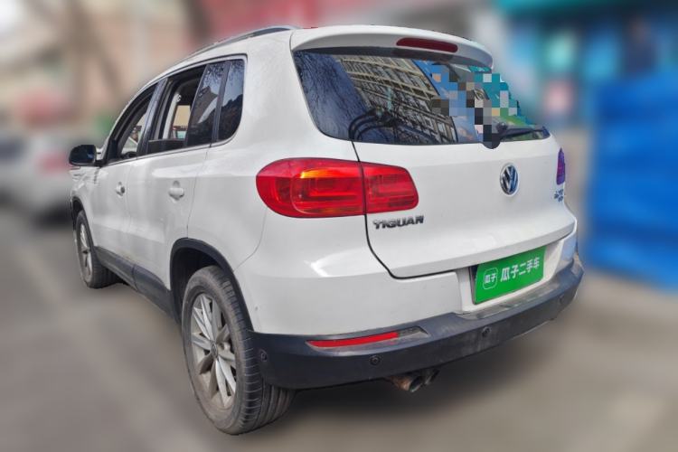 Used Volkswagen Tiguan 2012 2.0 TDI Comfort Edition Rear Left 45 Deg