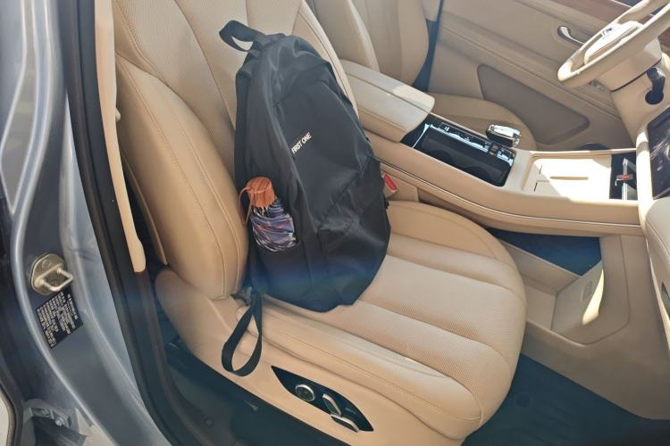 Used Hima AITO M7 2024 1.5T Intelligent Driving 4WD Max Edition 5 Seats
