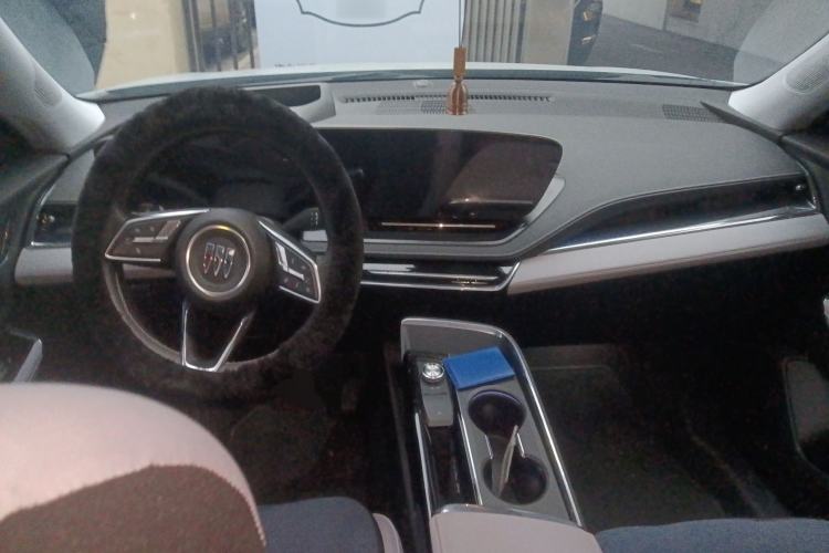 Used Buick E5 2024 Premium Standard-Range Audiovisual Edition