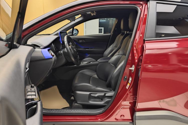 Used Toyota IZOA 2018 2.0L Yichi Edition China V Standard
