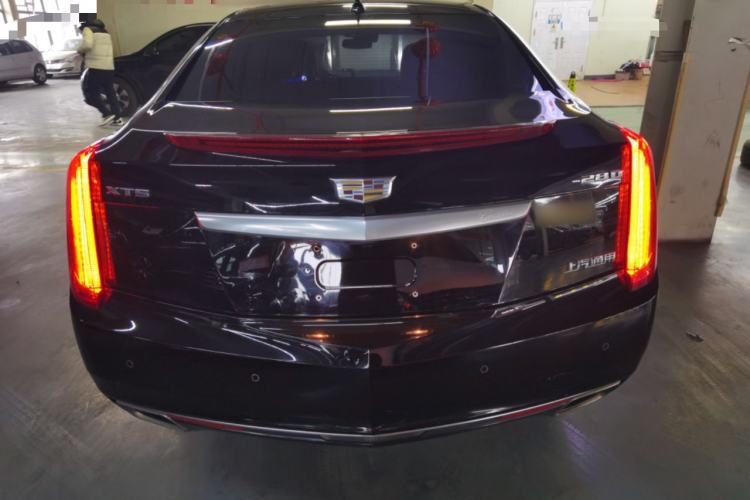 Used Cadillac XTS 2016 28T Luxury Model