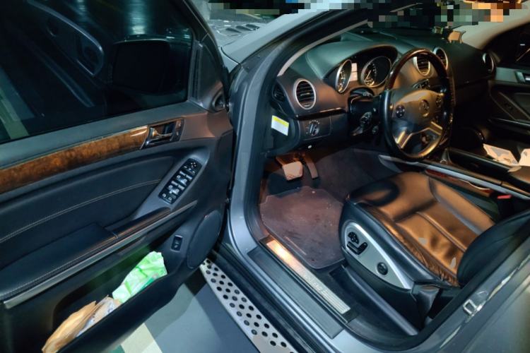 Used Mercedes-Benz GL-Class  Driver Seat