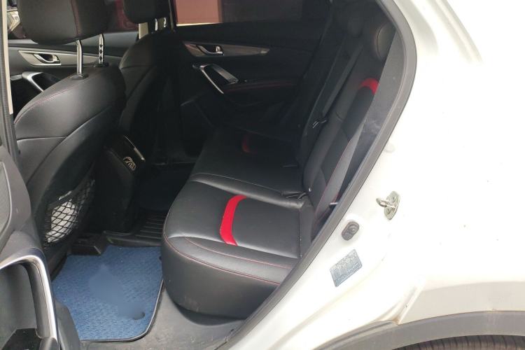 Used CHANGAN CS55 2017 1.5T Automatic Colorful Edition Interior 4