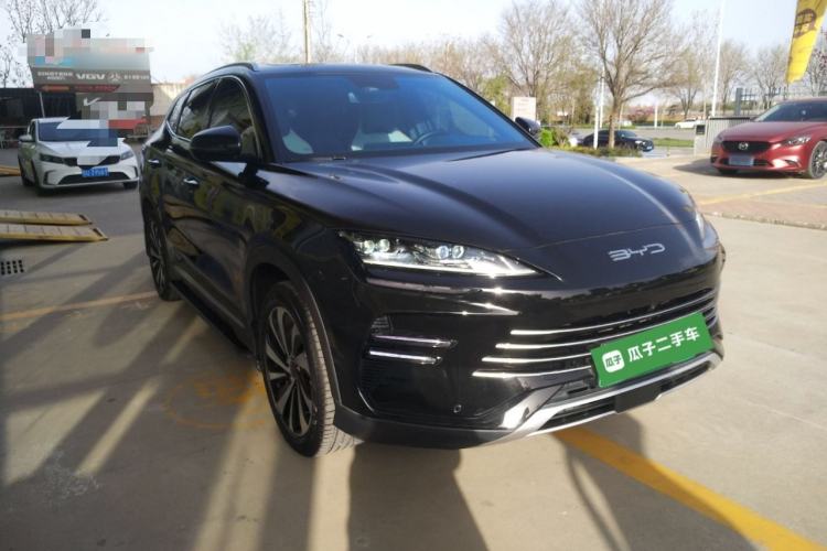 Used BYD Song PLUS New Energy 2023 Champion Edition DM-i 110KM Flagship Model Front Right 45 Deg