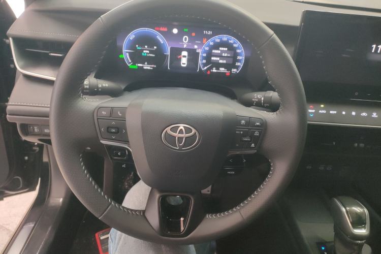 Used Toyota Camry 2024 Dual-Motor 2.0 HXS Sport Plus Edition