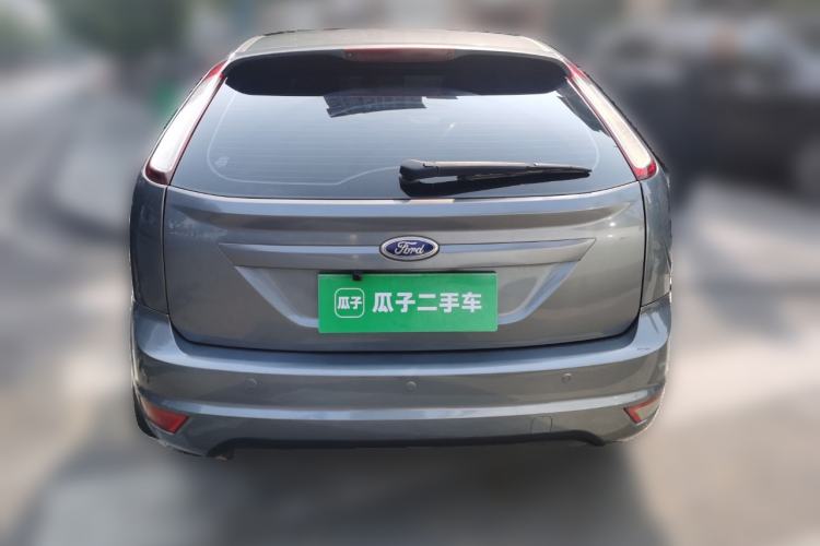 Used Ford Focus 2012 Hatchback Classic 1.8L Automatic Fashion Edition
